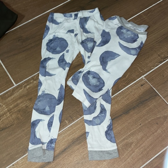 Boys size 6 pajama bundle - Picture 5 of 5